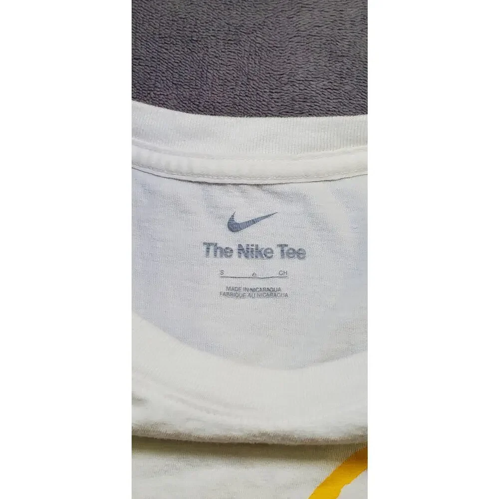 The Nike Tee USC Womens Sz S White University Southern California Short Sleeve